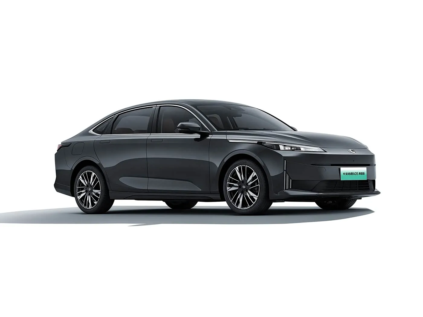 Компактный электромобиль Changan Qiyuan A05, автомобиль на новой энергии с гибридным электродвигателем с быстрой зарядкой, левый руль