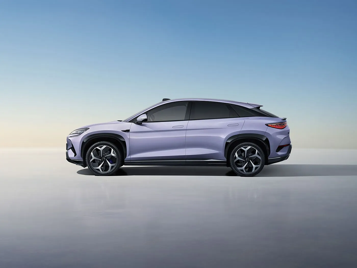 BYD Sea Lion 07 DM-i Сложный PHEV LONG RANGDE Расширенная система помощи водителю