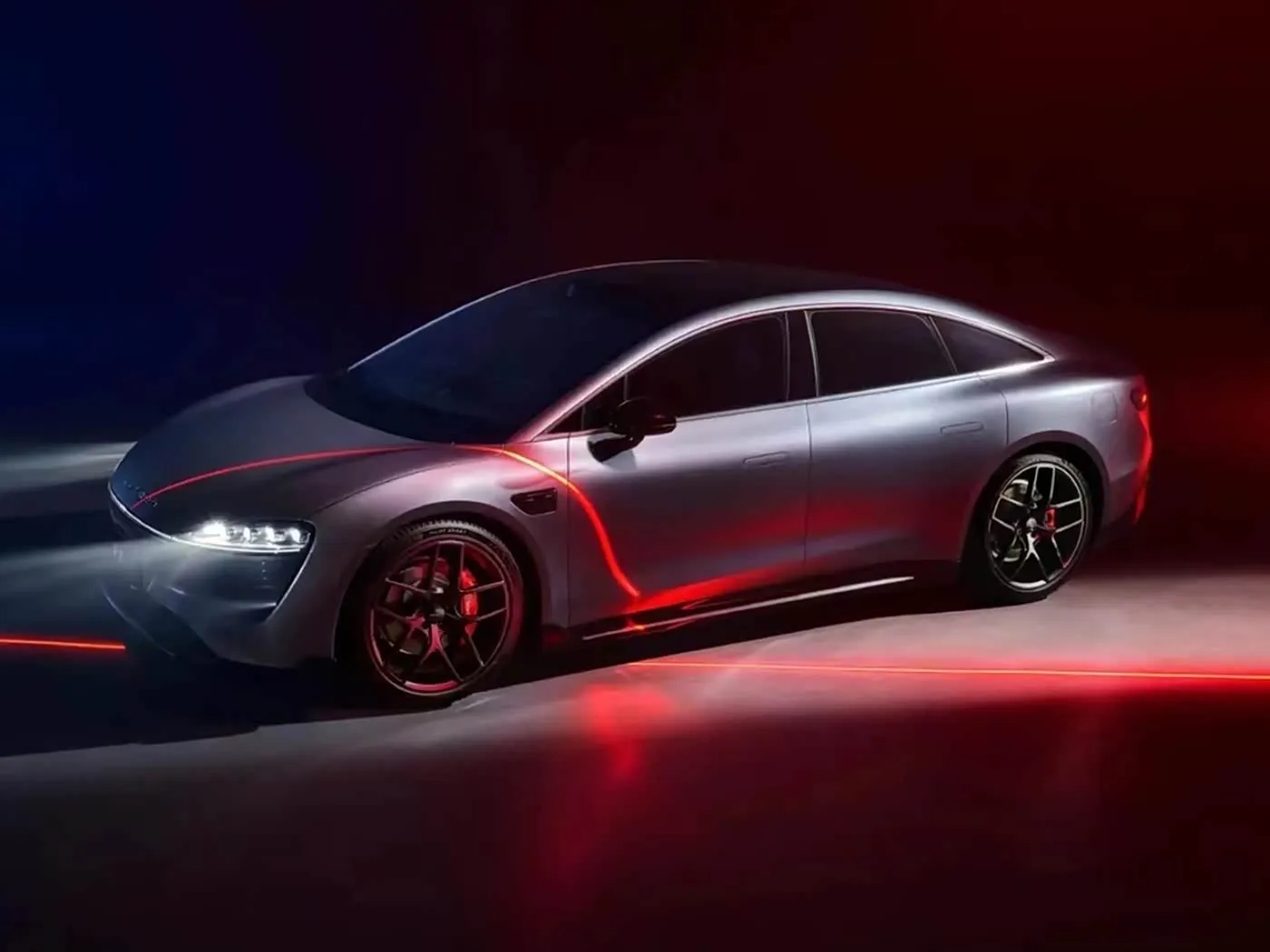 CHERY LUXEED S7 Exeed Роскошный электромобиль на новой энергии с задним приводом/полным приводом, 4 двери и 5 сидений