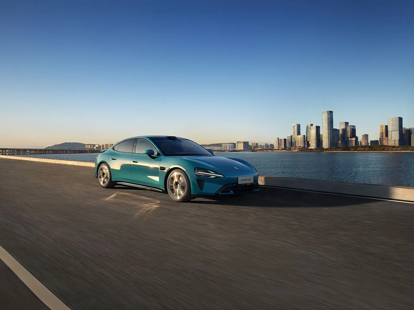 ГОРЯЧАЯ ПРОДАЖА XIAOMI SU7 НОВЫЙ ЭНЕРГЕТИЧЕСКИЙ АВТОМОБИЛЬ EV Седан с длинной колесной базой 5 мест Дюймовый экран