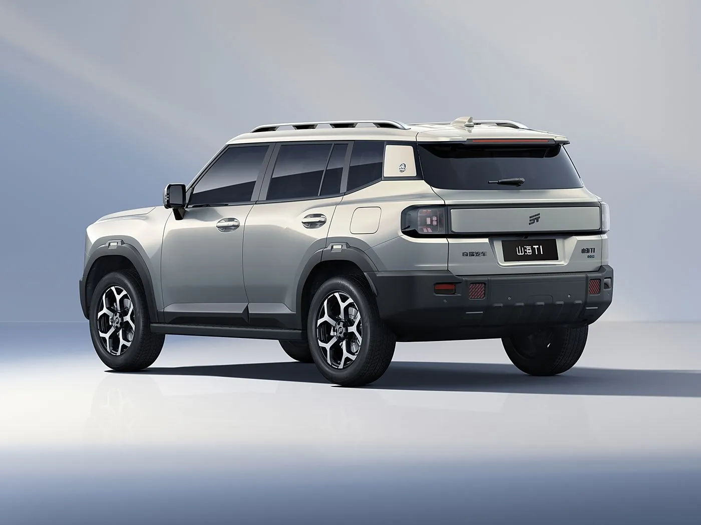 Jetour T1 SHANHAI Новая модель компактного внедорожника с электроприводом PHEV и гибридной автоматической коробкой передач с кожаными сиденьями ACC Cruise FWD Euro VI Interio