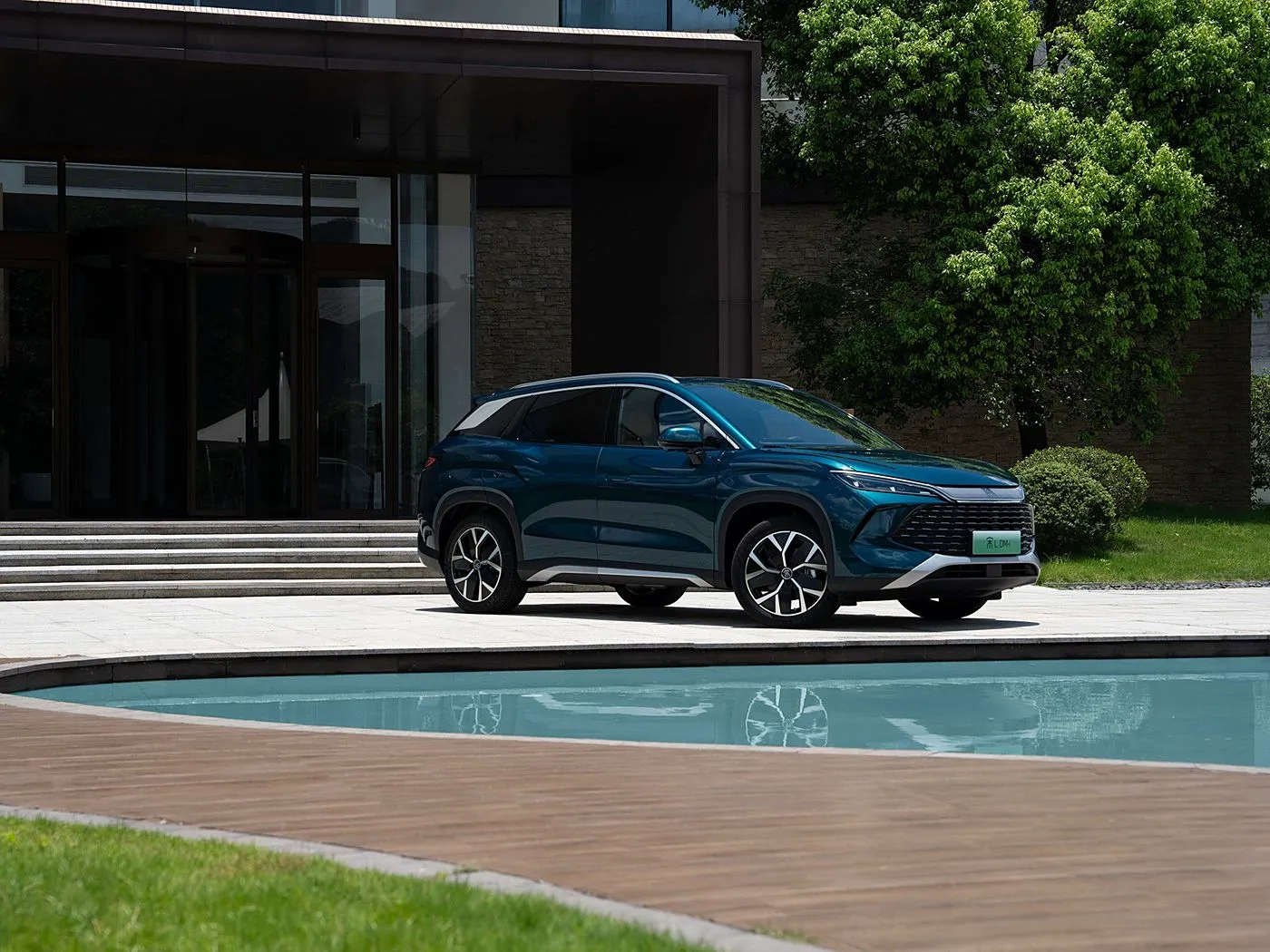BYD Song L DM-i Компактный внедорожник PHEV Высокоскоростной автомобиль на новых источниках энергии DiPilot 2.0 Подогрев сидений Панорамная камера на 360°