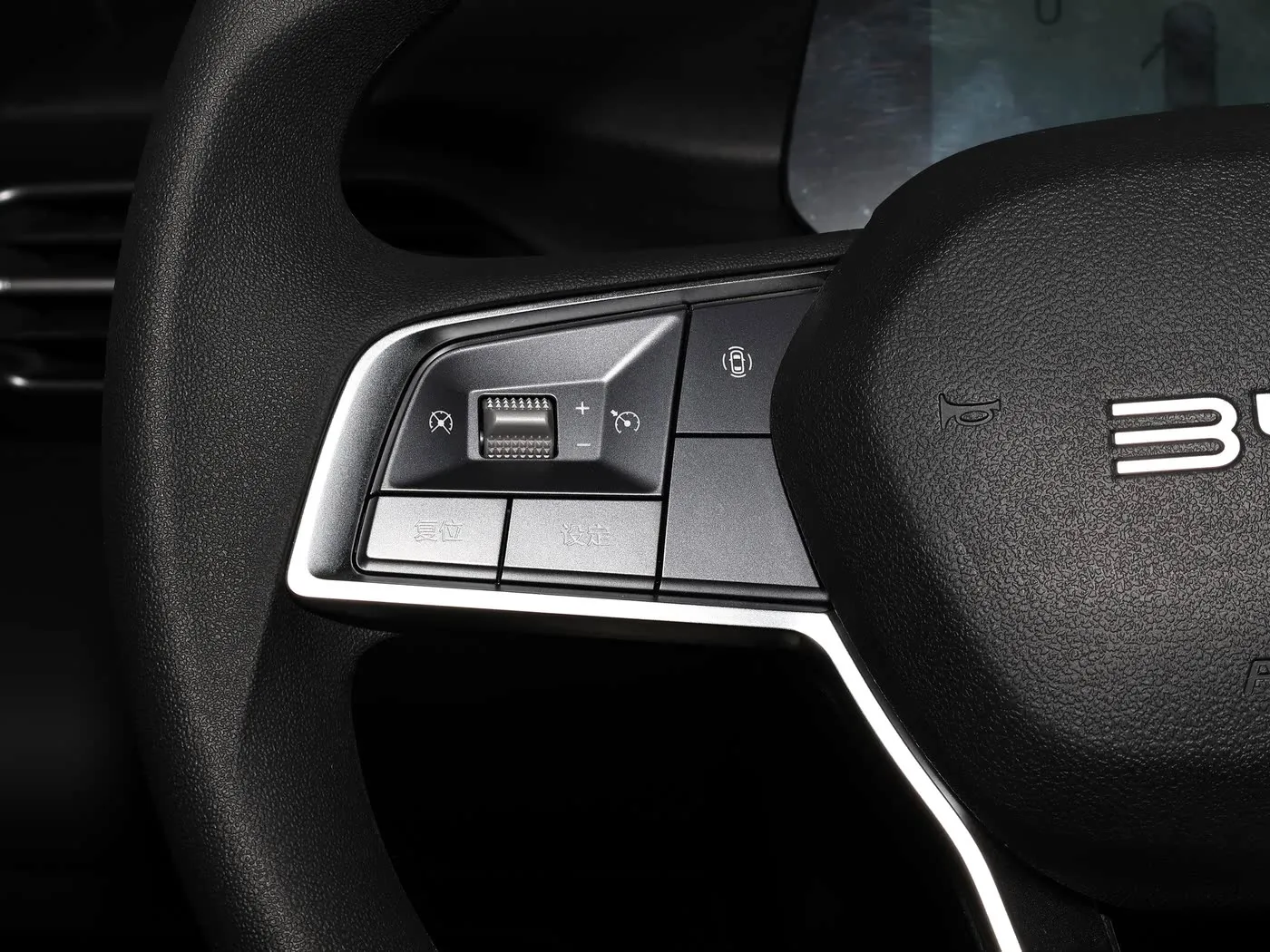 Новая модель автомобиля BYD E7 EV, максимальная скорость 150 км/ч, 136 л.с., крутящий момент 180 Нм, 5-местный электромобиль