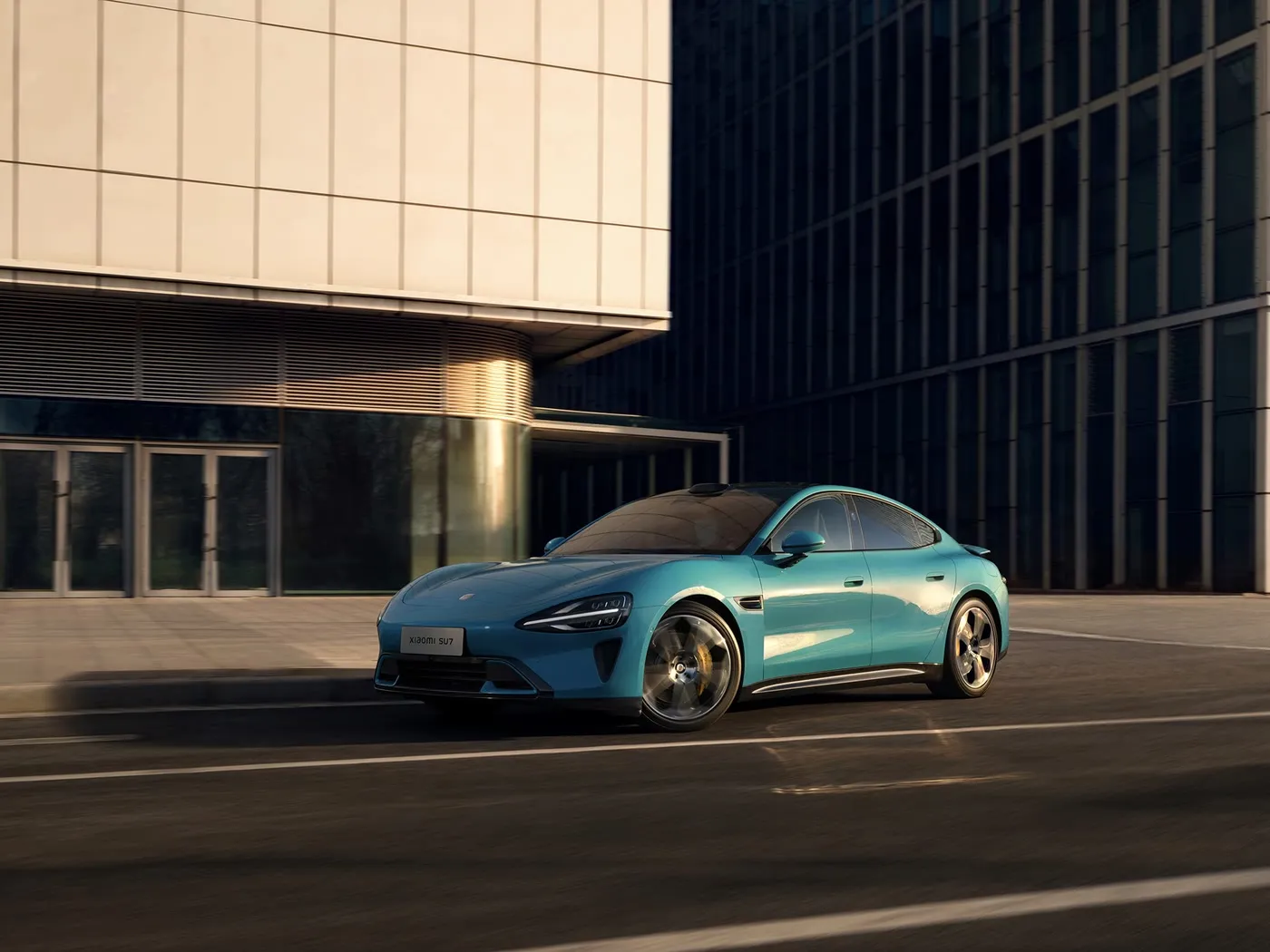 ГОРЯЧАЯ ПРОДАЖА XIAOMI SU7 НОВЫЙ ЭНЕРГЕТИЧЕСКИЙ АВТОМОБИЛЬ EV Седан с длинной колесной базой 5 мест Дюймовый экран